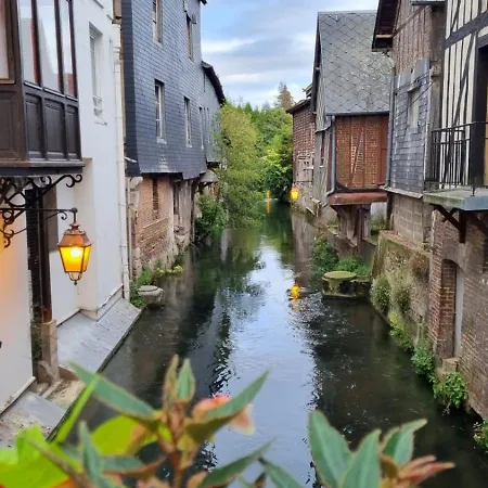 Villa-Audemer Bellevue Sur Pont-Audemer Lägenhet
